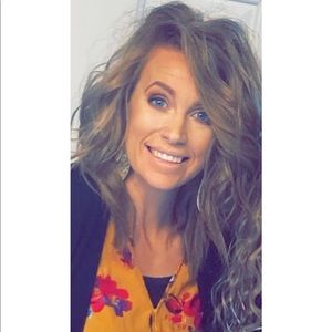 Meet your Posher, Tara